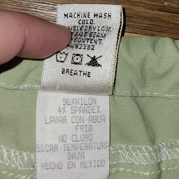 PRANA Breathe Drawstring Capri, Size Large - Picture 4 of 5